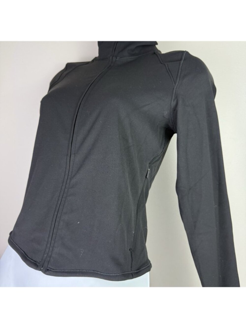 Vuori Chilled Out Track Full Zip Jacket S Black Mock Neck Athleisure Granola - Picture 4 of 9